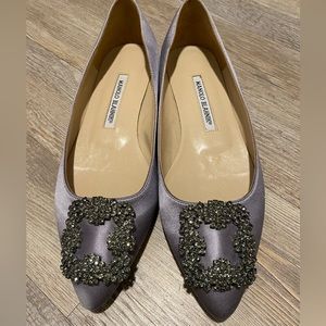 MANOLO BLAHNIK Hangisi Flats